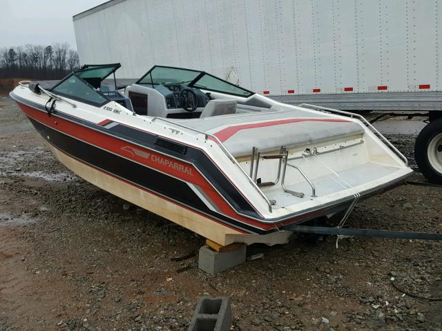 FGBB0560F888 - 1988 CHAP BOAT RED photo 3