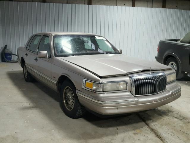 1LNLM82W6SY722302 - 1995 LINCOLN TOWN CAR S BEIGE photo 1