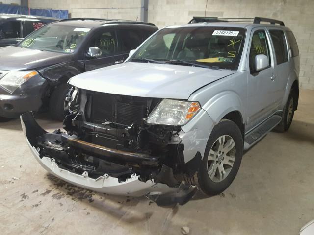 5N1AR18BX8C664866 - 2008 NISSAN PATHFINDER SILVER photo 2