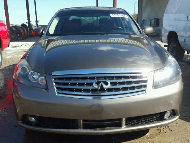 JNKAY01E26M114539 - 2006 INFINITI M35 BASE GRAY photo 9