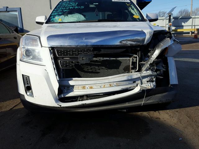 2GKFLVE33D6291905 - 2013 GMC TERRAIN SL WHITE photo 10