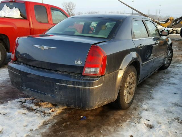 2C3KA53G37H887549 - 2007 CHRYSLER 300 TOURIN GRAY photo 4