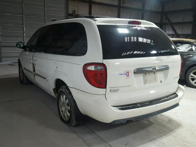 2C4GP54L75R269301 - 2005 CHRYSLER TOWN & COU WHITE photo 3