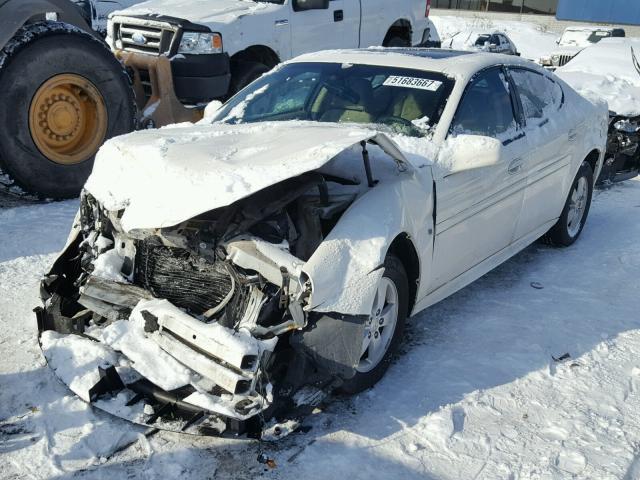 2G2WP552281138186 - 2008 PONTIAC GRAND PRIX WHITE photo 2