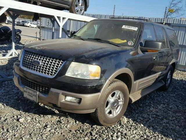 1FMFU17L14LA65945 - 2004 FORD EXPEDITION BLACK photo 2