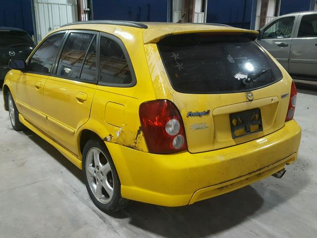 JM1BJ245721559727 - 2002 MAZDA PROTEGE PR YELLOW photo 3