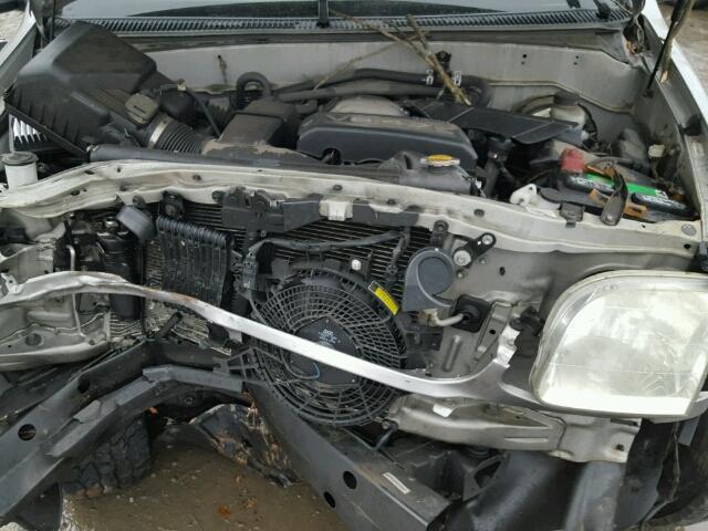 5TDBT48A04S226806 - 2004 TOYOTA SEQUOIA LI SILVER photo 7