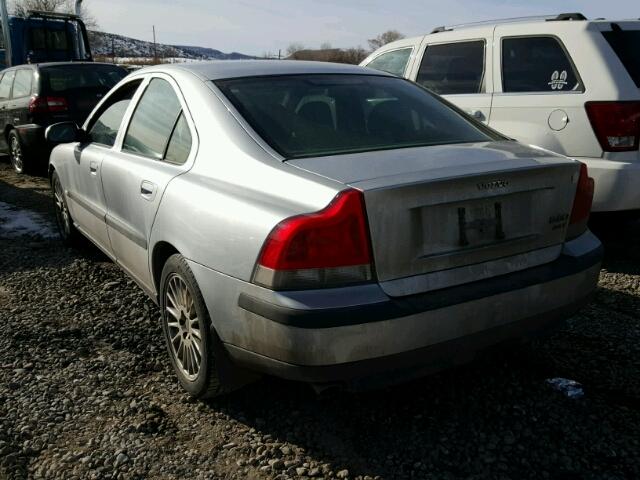 YV1RS58DX12027261 - 2001 VOLVO S60 2.4T SILVER photo 3
