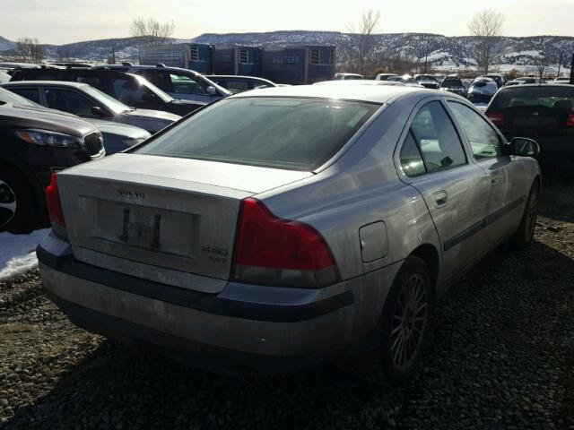 YV1RS58DX12027261 - 2001 VOLVO S60 2.4T SILVER photo 4