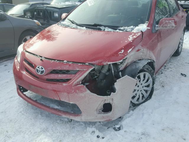 2T1BU4EE8CC877869 - 2012 TOYOTA COROLLA BA RED photo 9