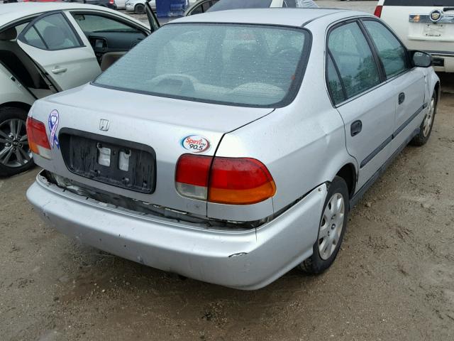 2HGEJ6576WH550711 - 1998 HONDA CIVIC LX SILVER photo 4