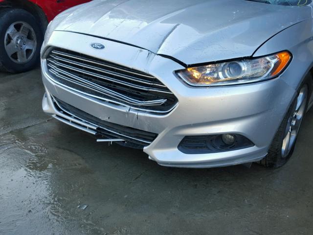 3FA6P0HR6DR206427 - 2013 FORD FUSION SE SILVER photo 9