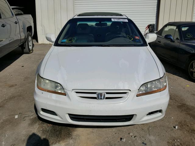 1HGCG22522A023307 - 2002 HONDA ACCORD EX WHITE photo 9