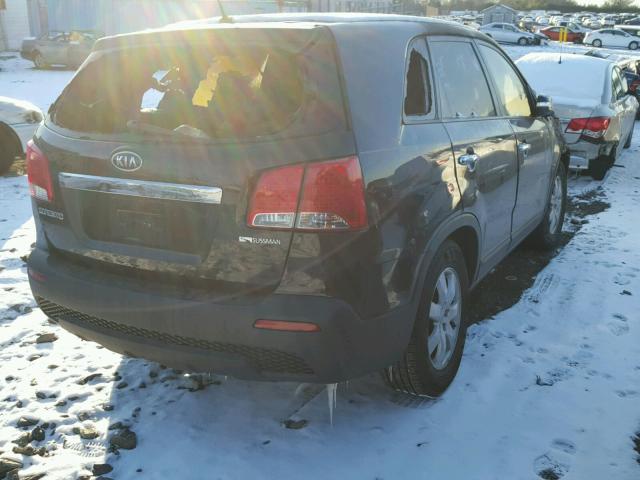 5XYKT3A1XDG367562 - 2013 KIA SORENTO LX BURN photo 4