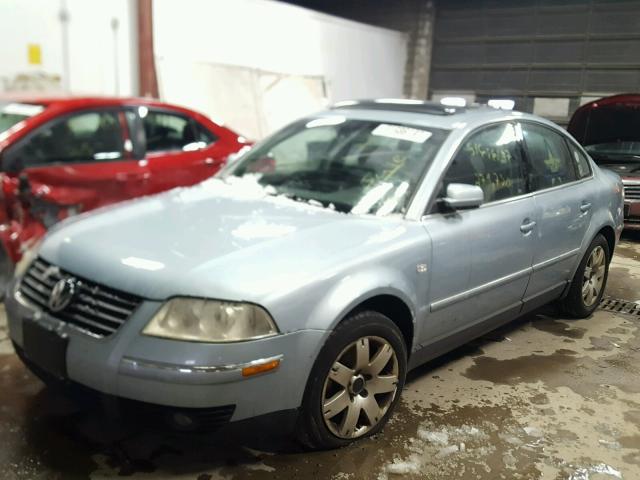 WVWRH63B23P192873 - 2003 VOLKSWAGEN PASSAT GLX BLUE photo 2