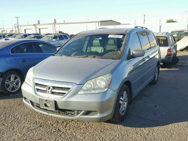 5FNRL38665B068448 - 2005 HONDA ODYSSEY EX GREEN photo 2