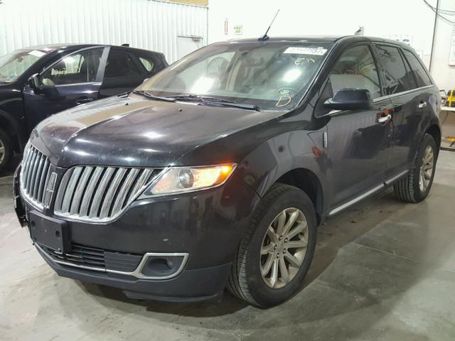 2LMDJ6JK7BBJ21269 - 2011 LINCOLN MKX BLACK photo 2