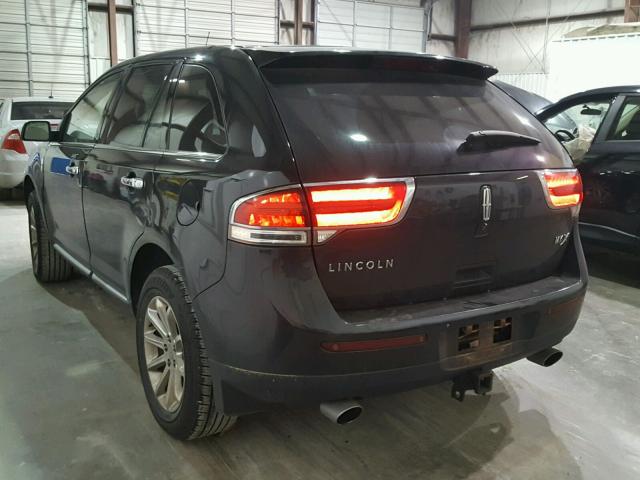 2LMDJ6JK7BBJ21269 - 2011 LINCOLN MKX BLACK photo 3