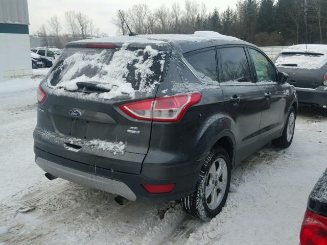 1FMCU9GX4FUA05286 - 2015 FORD ESCAPE SE GRAY photo 4