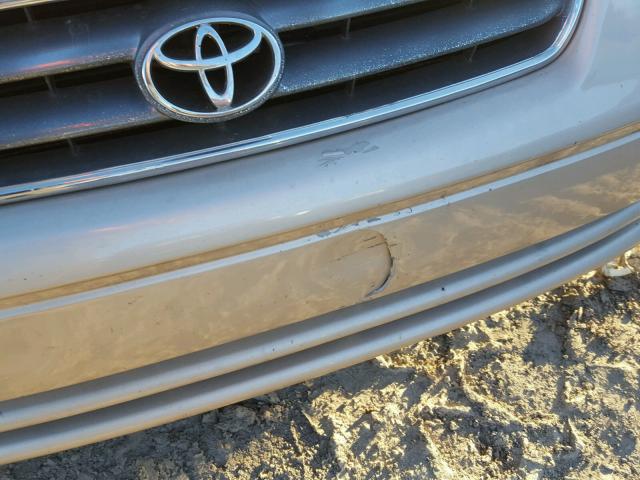 4T1BF22K8YU105709 - 2000 TOYOTA CAMRY LE ოქროსფერი ფოტო 9