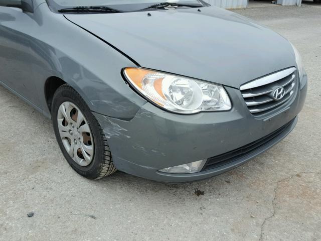 KMHDU4AD9AU828519 - 2010 HYUNDAI ELANTRA BL GRAY photo 9