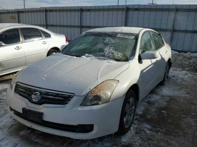 1N4AL21E77C224513 - 2007 NISSAN ALTIMA 2.5 WHITE photo 2