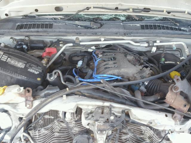 5N1ED28T82C579644 - 2002 NISSAN XTERRA XE SILVER photo 7