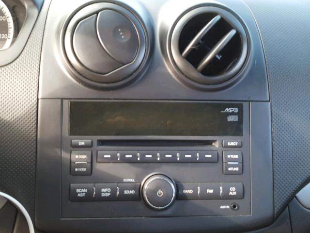 KL1TD56E39B629505 - 2009 CHEVROLET AVEO LS BLUE photo 9