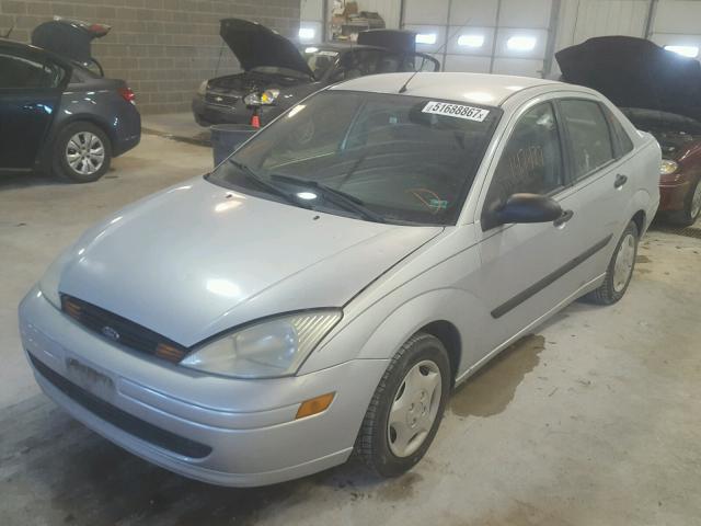 1FAFP33P22W249602 - 2002 FORD FOCUS LX SILVER photo 2