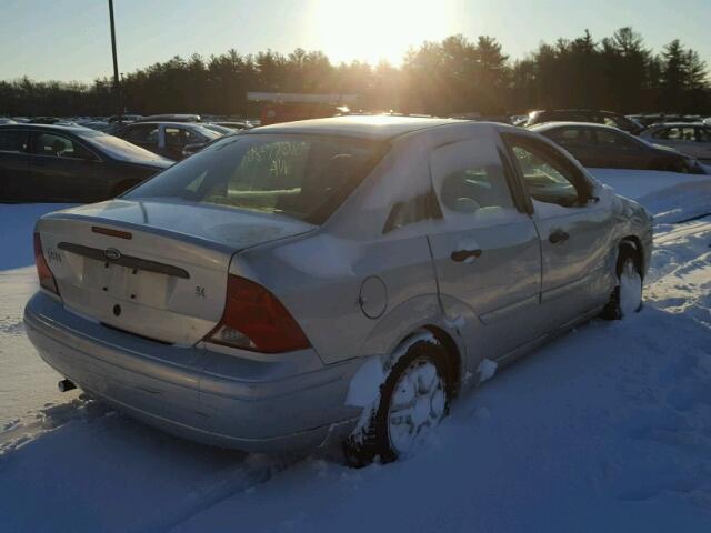 1FAFP34Z93W306962 - 2003 FORD FOCUS SE C SILVER photo 4