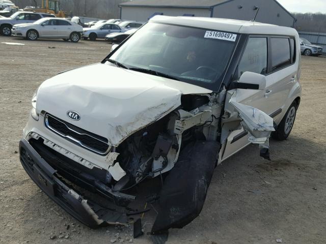 KNDJT2A5XC7378792 - 2012 KIA SOUL CREAM photo 2