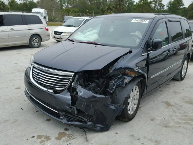 2C4RC1BG8ER272310 - 2014 CHRYSLER TOWN & COU CHARCOAL photo 2