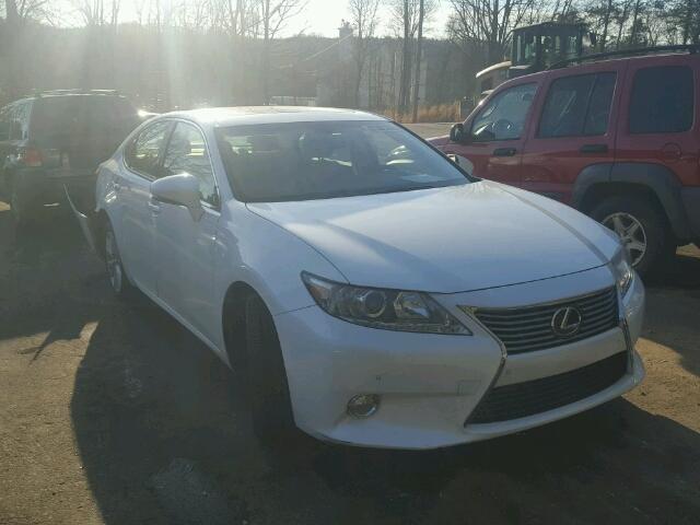 JTHBK1GG1D2066643 - 2013 LEXUS ES 350 WHITE photo 1