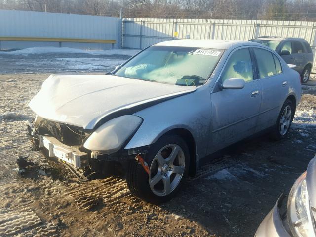 JNKCV51E74M601943 - 2004 INFINITI G35 SILVER photo 2