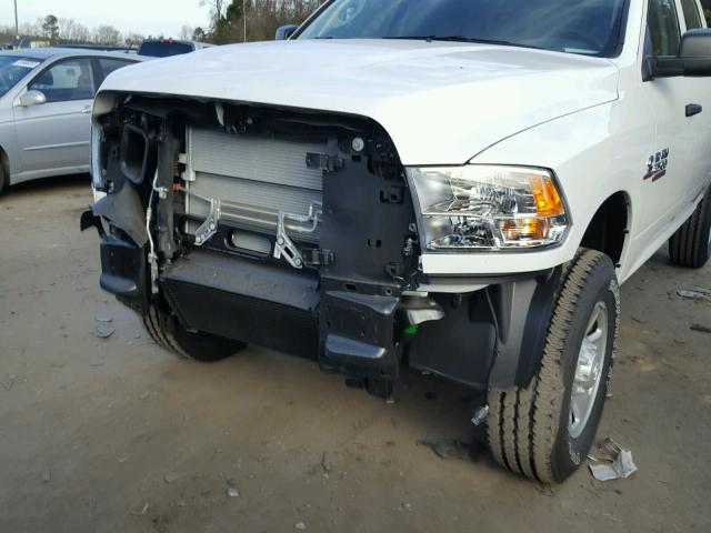 3C6UR5CL9JG107496 - 2018 RAM 2500 ST WHITE photo 9