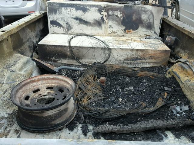 1FTNF21F8XEA05916 - 1999 FORD F250 SUPER BURN photo 6