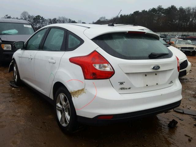 1FADP3K22EL359634 - 2014 FORD FOCUS SE WHITE photo 3