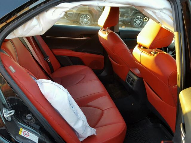 4T1BZ1HK7JU006975 - 2018 TOYOTA CAMRY XSE BLACK photo 6