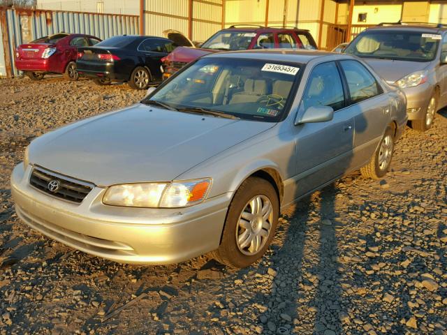 4T1BG22K81U063285 - 2001 TOYOTA CAMRY CE SILVER photo 2