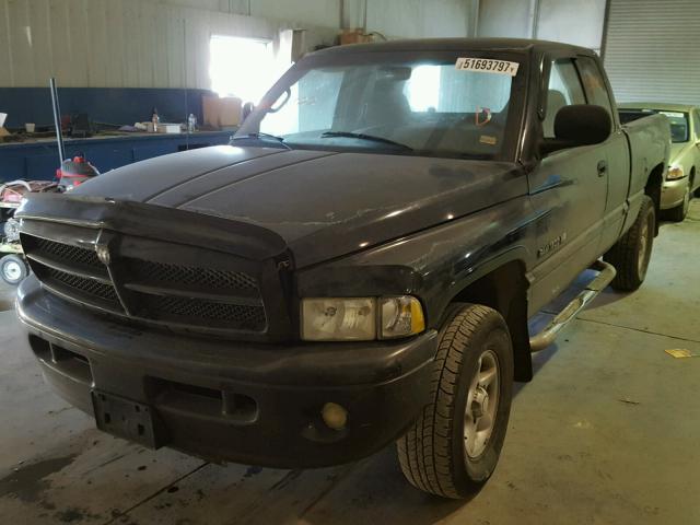 3B7HF13Z31M536022 - 2001 DODGE RAM 1500 BLACK photo 2