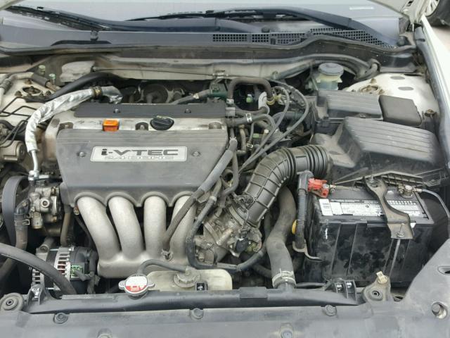 JHMCM568X4C018200 - 2004 HONDA ACCORD EX WHITE photo 7