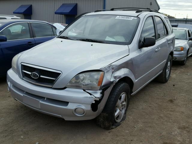 KNDJC733965637331 - 2006 KIA SORENTO EX SILVER photo 2