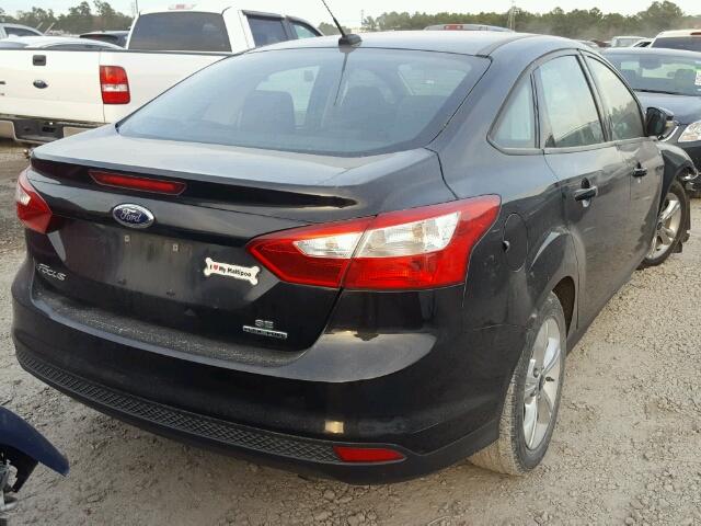 1FADP3F2XEL186570 - 2014 FORD FOCUS SE BLACK photo 4