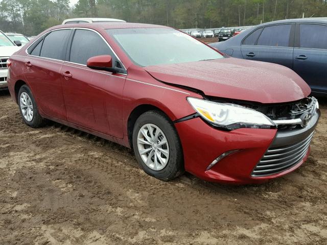 4T1BF1FK7HU792783 - 2017 TOYOTA CAMRY LE MAROON photo 1