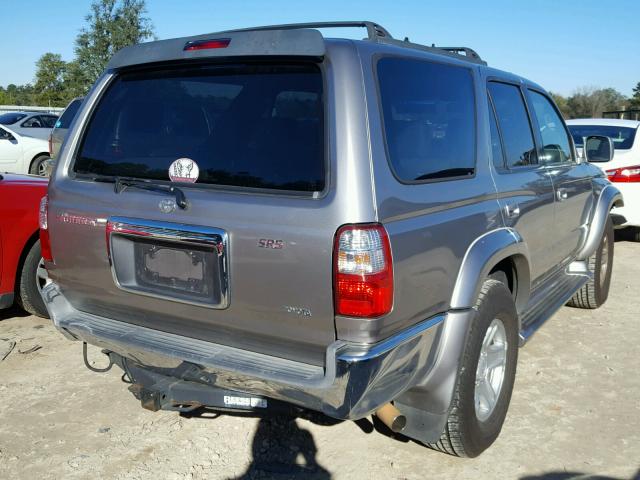 JT3GN86R620231089 - 2002 TOYOTA 4RUNNER SR SILVER photo 4