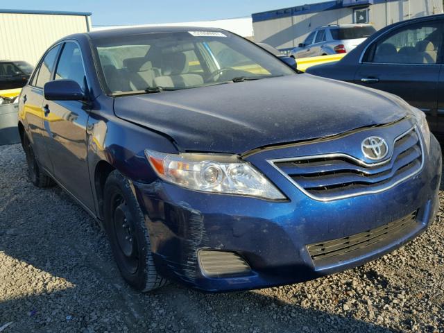 4T1BF3EK3BU591368 - 2011 TOYOTA CAMRY BASE BLUE photo 1