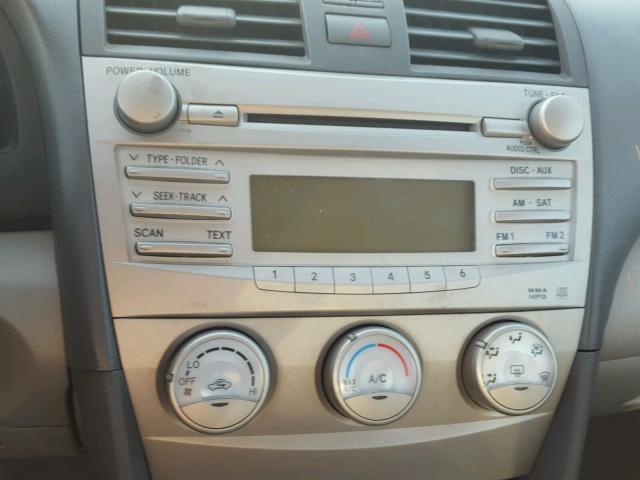 4T1BF3EK3BU591368 - 2011 TOYOTA CAMRY BASE BLUE photo 9