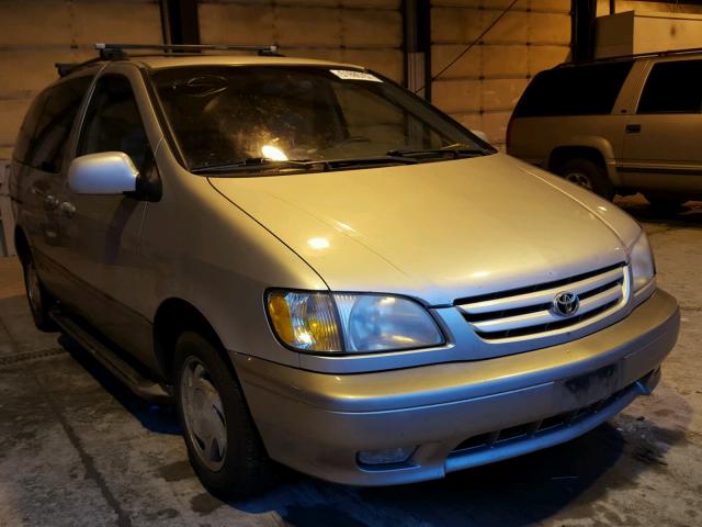 4T3ZF13C42U483511 - 2002 TOYOTA SIENNA LE SILVER photo 1