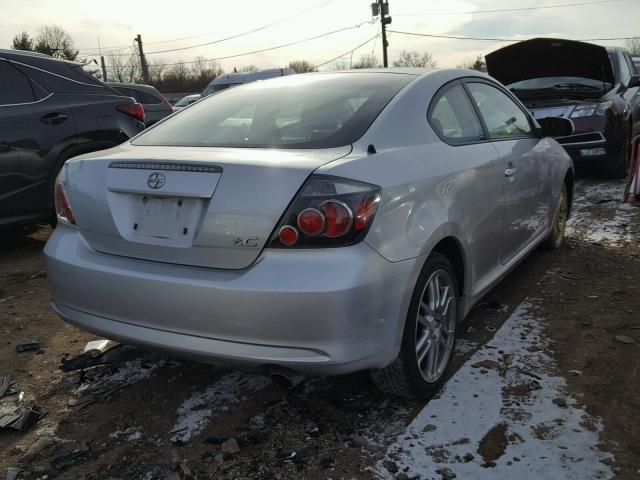 JTKDE167790291552 - 2009 SCION TC SILVER photo 4