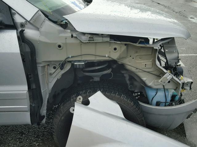 2HKYF18475H560042 - 2005 HONDA PILOT EX SILVER photo 9